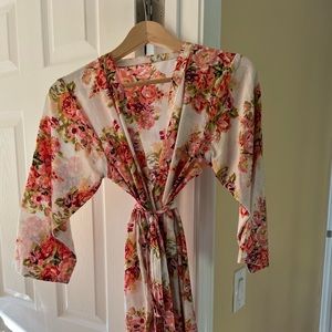 Floral bridal robe